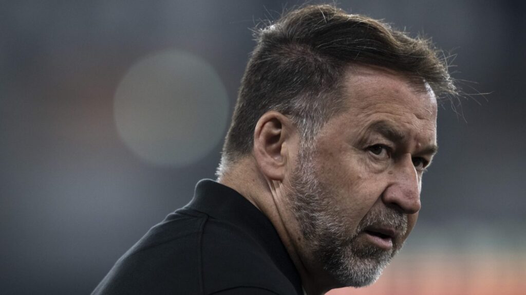 Augusto Melo é avisado e Corinthians pode ‘cancelar’ vinda de novo reforço: “Esfriou”