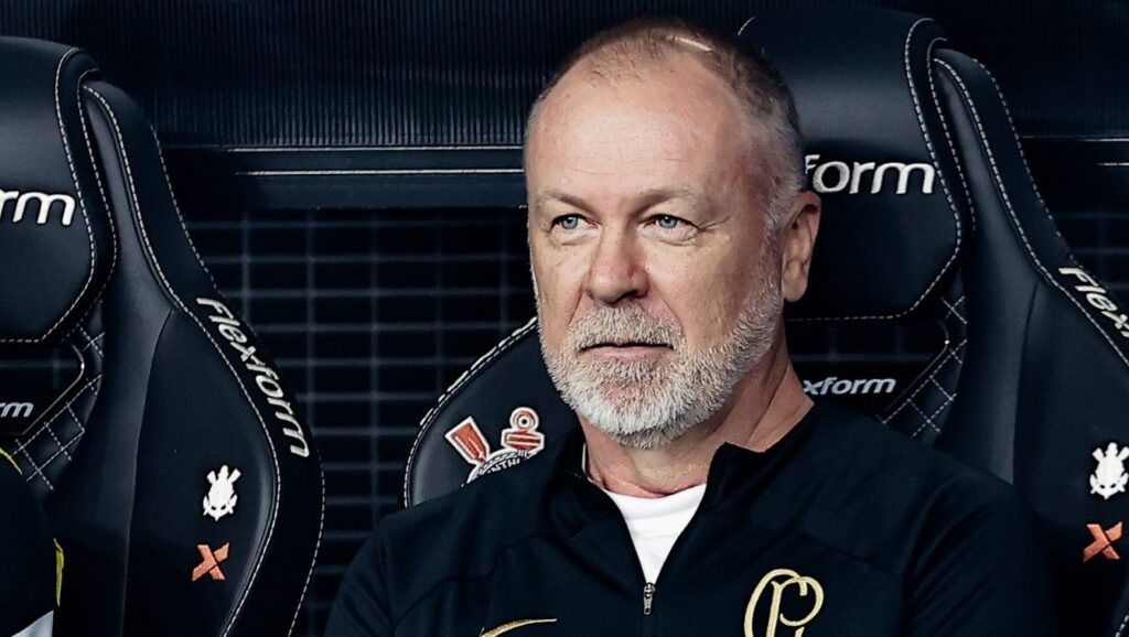 Vai trabalhar com Mano Menezes