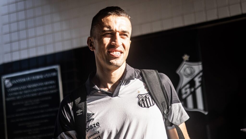 Corinthians é avisado sobre reviravolta por João Schmidt, do Santos
