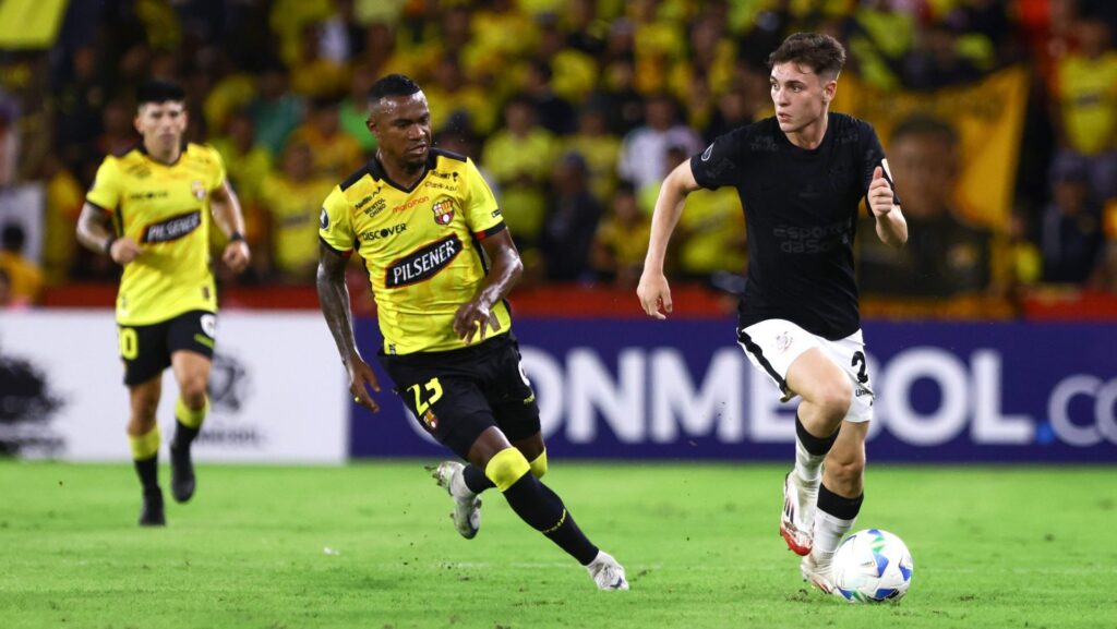Rival do Corinthians na Libertadores sofre goleada em casa: “Foi passeio…” – SouTimão.com.br
